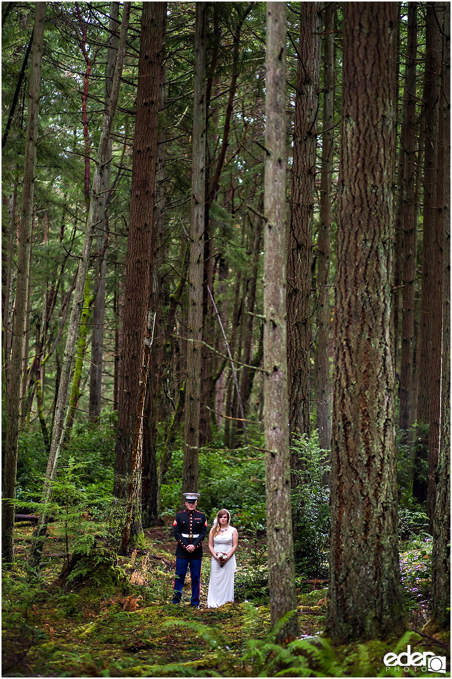 military wedding in a forest taken by Destination Wedding Photographer Eder Escamilla