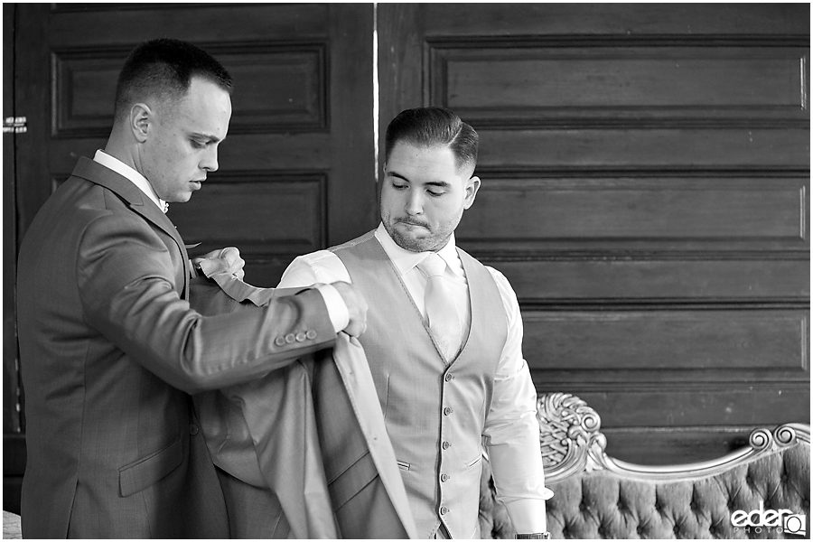 Groom Prep at Green Gables Wedding Estate