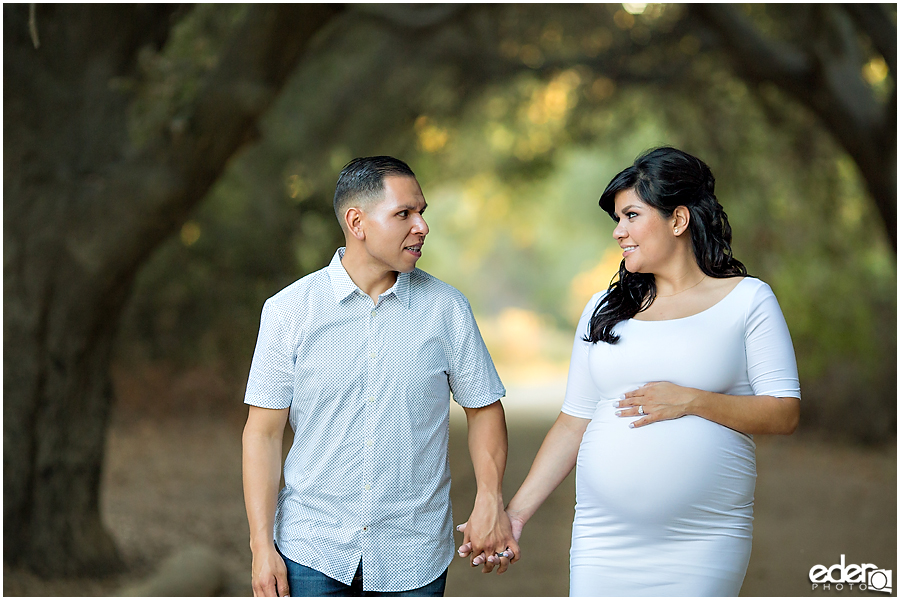 Candid maternity photography