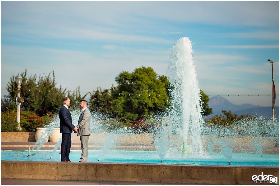 San Diego Elopement Photos at Balboa Park Fountain. 