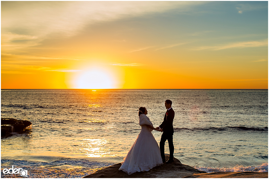 Small Winter Wedding La Jolla - sunset photos