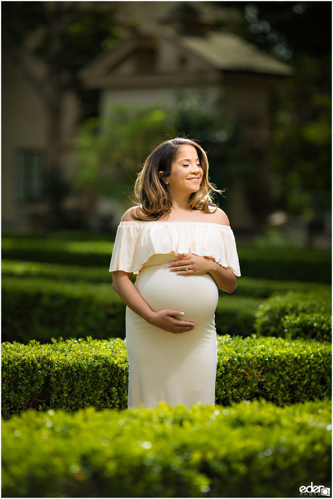 Balboa Park maternity session sunny photo.