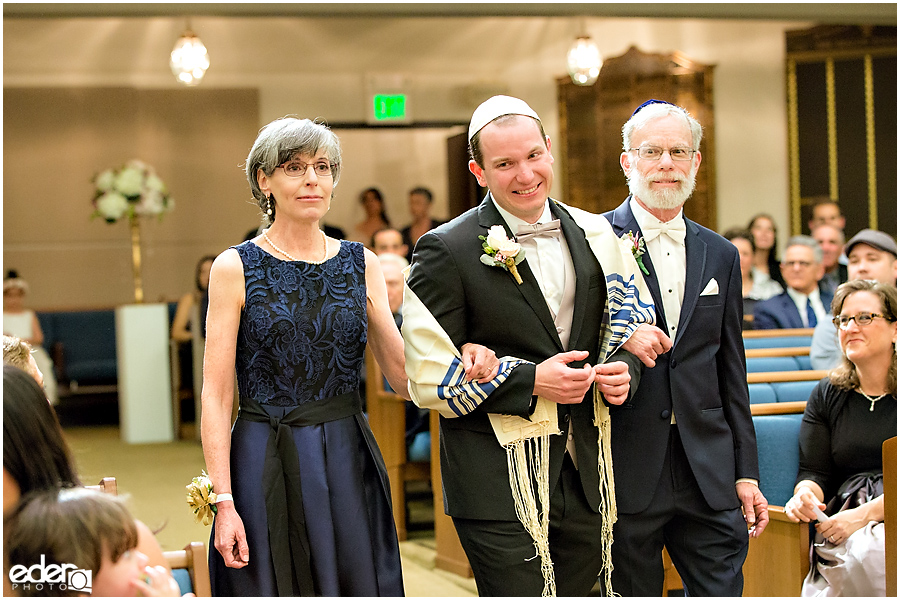 Ohr Shalom Synagogue wedding groom and parents.