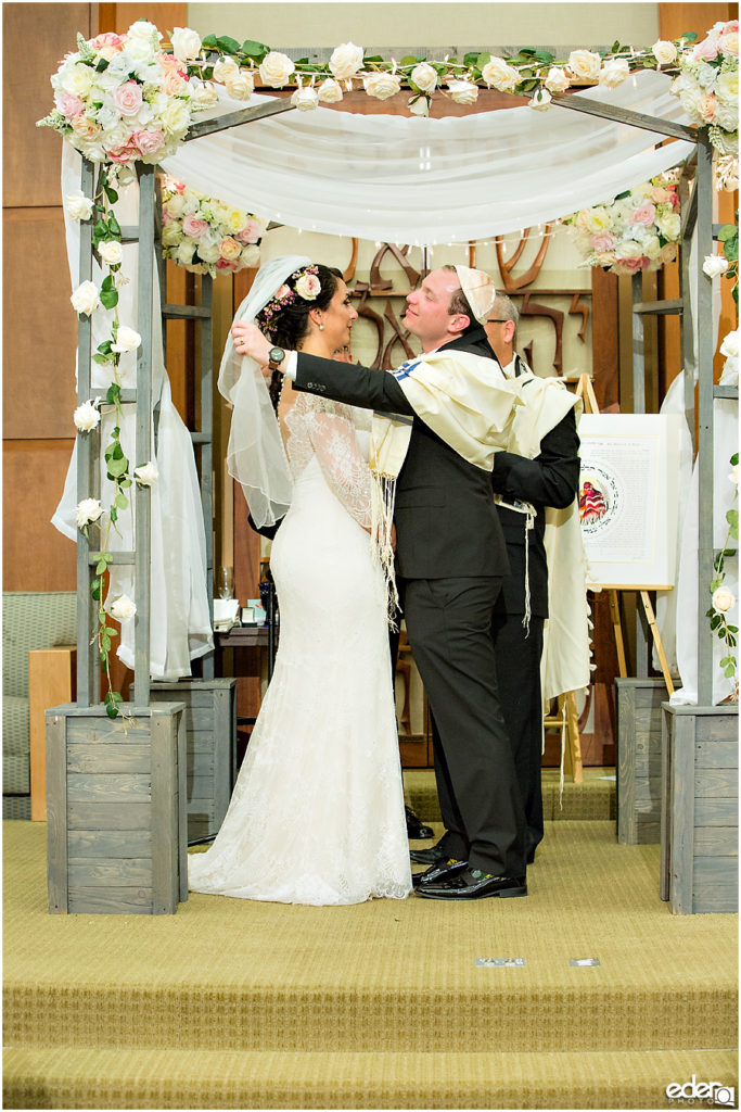 Ohr Shalom Synagogue wedding veil.