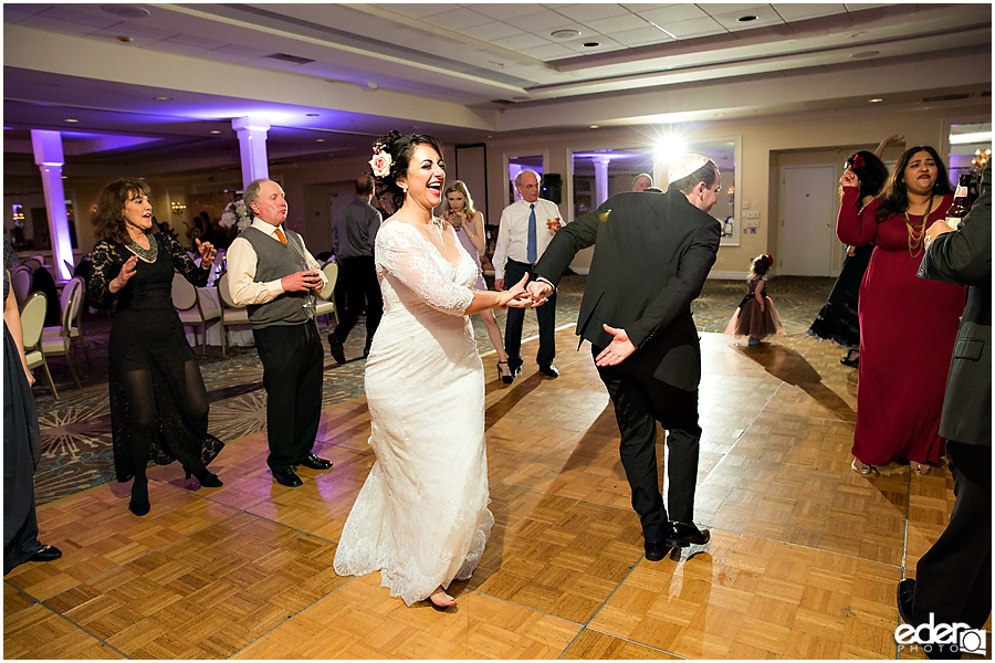 Kona Kai Wedding reception dancing photo.